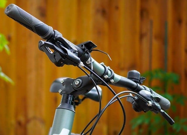 Los mejores manillares de bicicleta de montaña que puede comprar: manillares de trail probados y comprobados